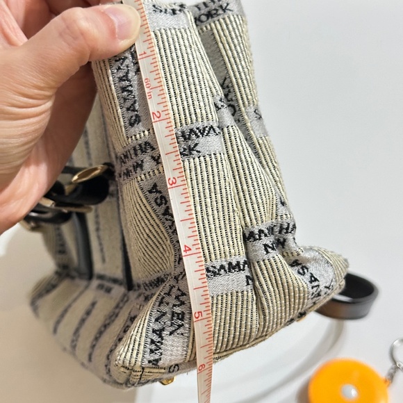 Samantha Thavasa New York Hand Bag - Picture 11 of 11